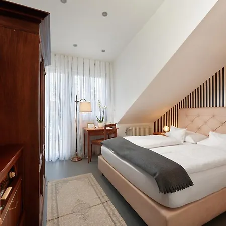 Design-boutique Vosteen 4*