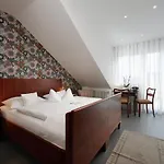 デザイン ブティック ボスティーン ホテル 4*